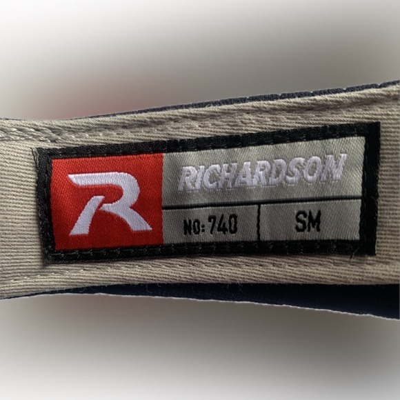 PROS visor with star & P, red & blue NO:740, ⚾️ from RICHARDSON size S/M - Picture 5 of 5